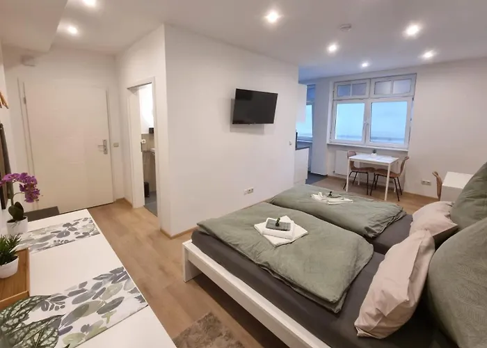 Wohnung Inn - Im Zentrum, Kueche, Parkplatz, Ruhig Gelegen